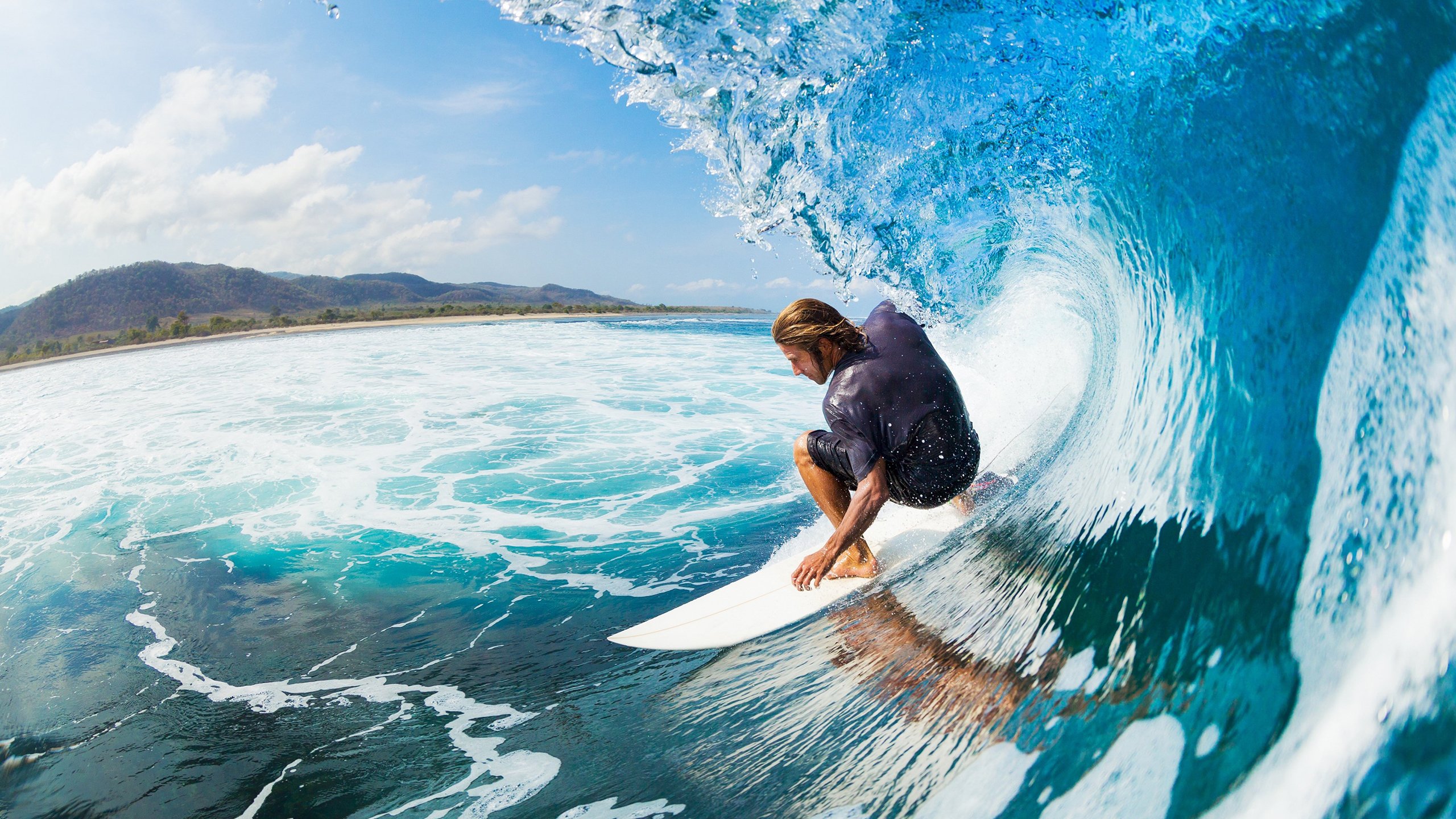 灰熊主打高位挡拆快速创造空间机会，灰熊的控卫